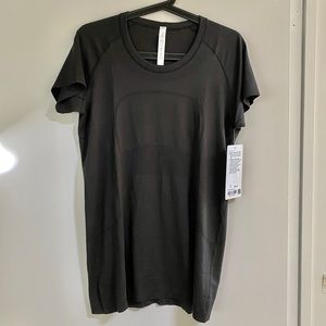 Lululemon Swiftly Tech SS Crew